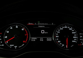 Подержанный автомобиль Audi A4 Sedan 2022 года (11 фото)