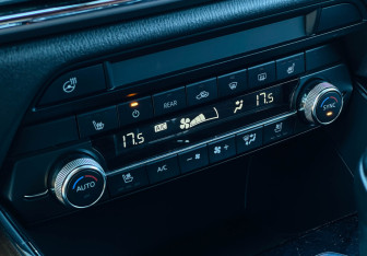 Подержанный автомобиль Mazda CX-9 2019 года (20 фото)