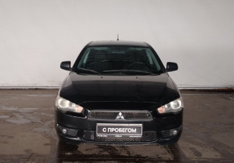Подержанный автомобиль Mitsubishi Lancer Hatchback 2008 года (2 фото)