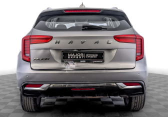 Подержанный автомобиль Haval Jolion 2022 года (6 фото)