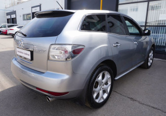 Подержанный автомобиль Mazda CX-7 2011 года (5 фото)