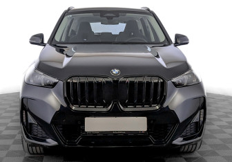 Новый BMW X1 2025 (5 фото)