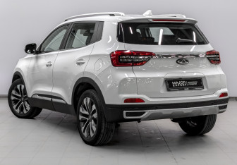 Подержанный автомобиль Chery Tiggo 4 2022 года (7 фото)