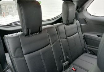 Подержанный автомобиль Nissan Pathfinder 2014 года (11 фото)