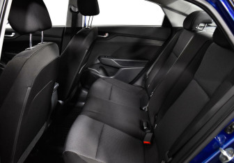 Подержанный автомобиль Hyundai Solaris Sedan 2022 года (11 фото)