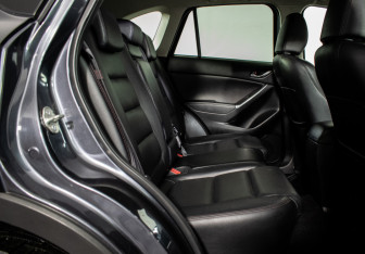 Подержанный автомобиль Mazda CX-5 2016 года (9 фото)