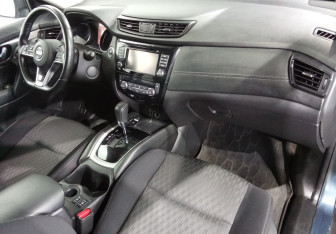 Подержанный автомобиль Nissan X-Trail 2018 года (9 фото)
