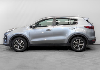 Подержанный автомобиль Kia Sportage 2019 года (8 фото)