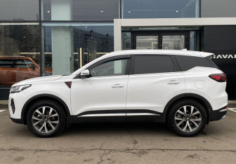 Подержанный автомобиль Chery Tiggo 7 Pro Max 2023 года (8 фото)