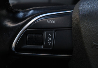 Подержанный автомобиль Audi A4 Sedan 2012 года (18 фото)
