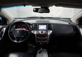 Подержанный автомобиль Nissan Murano Suv 2011 года (11 фото)
