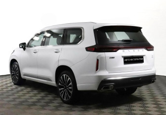 Подержанный автомобиль Exeed VX 2022 года (3 фото)