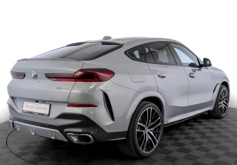 Подержанный автомобиль BMW X6 2024 года (5 фото)