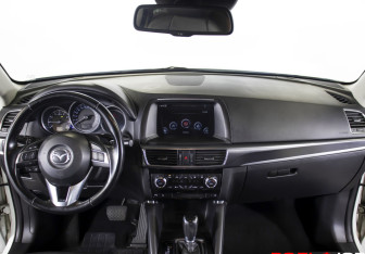 Подержанный автомобиль Mazda CX-5 2016 года (11 фото)
