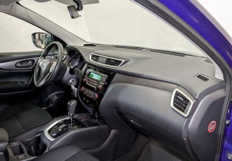 Подержанный автомобиль Nissan Qashqai 2016 года (11 фото)