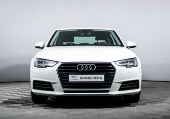 Подержанный автомобиль Audi A4 Sedan 2018 года (2 фото)