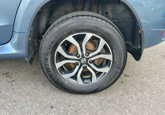 Подержанный автомобиль Nissan Terrano 2014 года (13 фото)