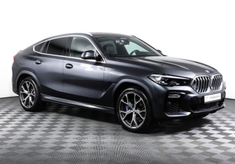 Подержанный автомобиль BMW X6 2020 года (3 фото)