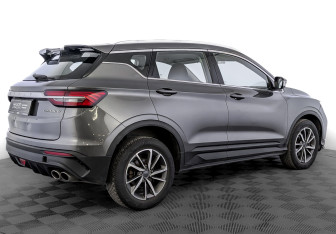 Подержанный автомобиль Geely Coolray 2022 года (5 фото)