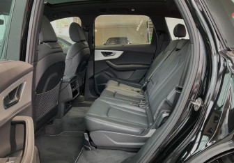 Новый Audi Q7 2024 (8 фото)