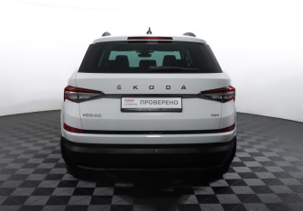 Подержанный автомобиль Skoda Kodiaq 2022 года (6 фото)