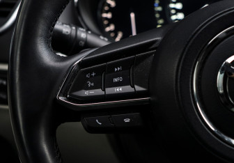Подержанный автомобиль Mazda CX-9 2021 года (28 фото)