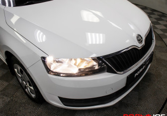 Подержанный автомобиль Skoda Rapid Liftback 2018 года (22 фото)