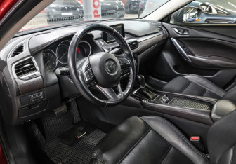Подержанный автомобиль Mazda 6 Sedan 2015 года (16 фото)