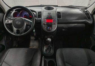 Подержанный автомобиль Kia Soul 2011 года (11 фото)