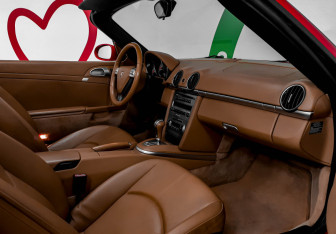 Подержанный автомобиль Porsche Boxster 2008 года (9 фото)