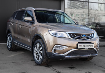 Подержанный автомобиль Geely Atlas 2019 года (3 фото)
