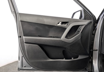 Подержанный автомобиль Hyundai Creta 2021 года (19 фото)