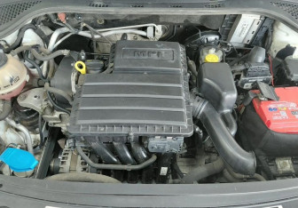 Подержанный автомобиль Skoda Rapid Liftback 2019 года (20 фото)