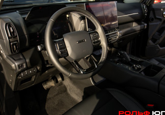 Подержанный автомобиль Haval H7 2025 года (16 фото)