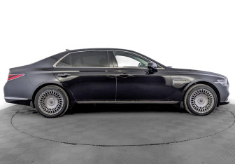 Подержанный автомобиль Genesis G90 2021 года (4 фото)