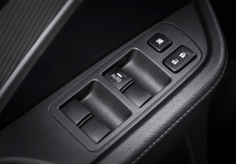 Подержанный автомобиль Mitsubishi Xpander 2023 года (21 фото)