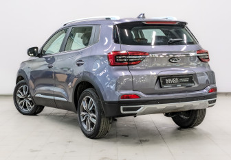 Подержанный автомобиль Chery Tiggo 4 2022 года (7 фото)