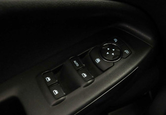 Подержанный автомобиль Ford EcoSport 2019 года (11 фото)