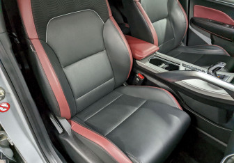 Подержанный автомобиль Geely Coolray 2021 года (22 фото)