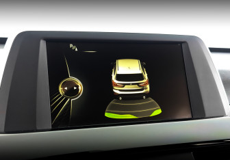 Подержанный автомобиль BMW X1 2016 года (27 фото)