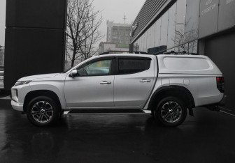 Подержанный автомобиль Mitsubishi L200 2021 года (8 фото)