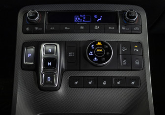 Подержанный автомобиль Hyundai Palisade 2022 года (18 фото)