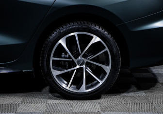 Подержанный автомобиль Audi A3 Sedan 2021 года (15 фото)