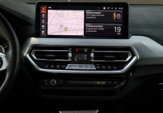 Подержанный автомобиль BMW X3 2023 года (16 фото)