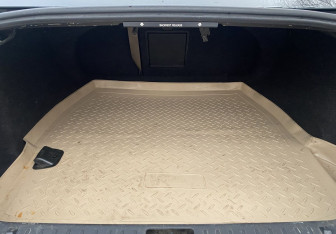 Подержанный автомобиль Volvo S80 2007 года (15 фото)