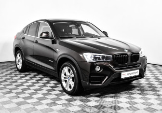 Подержанный автомобиль BMW X4 2015 года (3 фото)