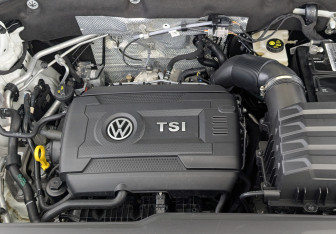 Подержанный автомобиль Volkswagen Teramont 2023 года (9 фото)