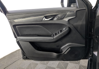 Подержанный автомобиль Haval Jolion 2023 года (19 фото)