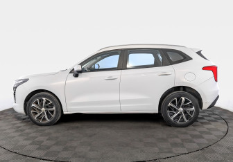Подержанный автомобиль Haval Jolion 2022 года (8 фото)