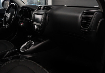 Подержанный автомобиль Kia Soul 2017 года (9 фото)